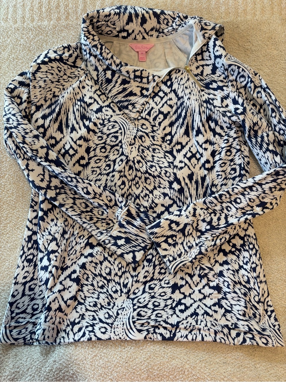 Lilly Pulitzer Navy and White Abstract Printed Top